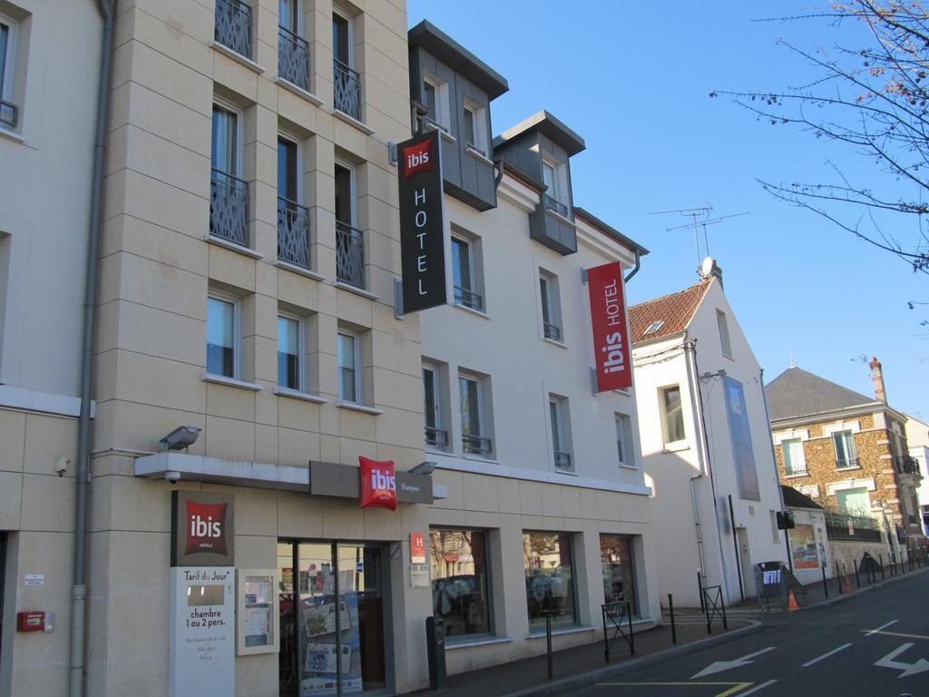 Ibis Etampes Hotel Exterior photo