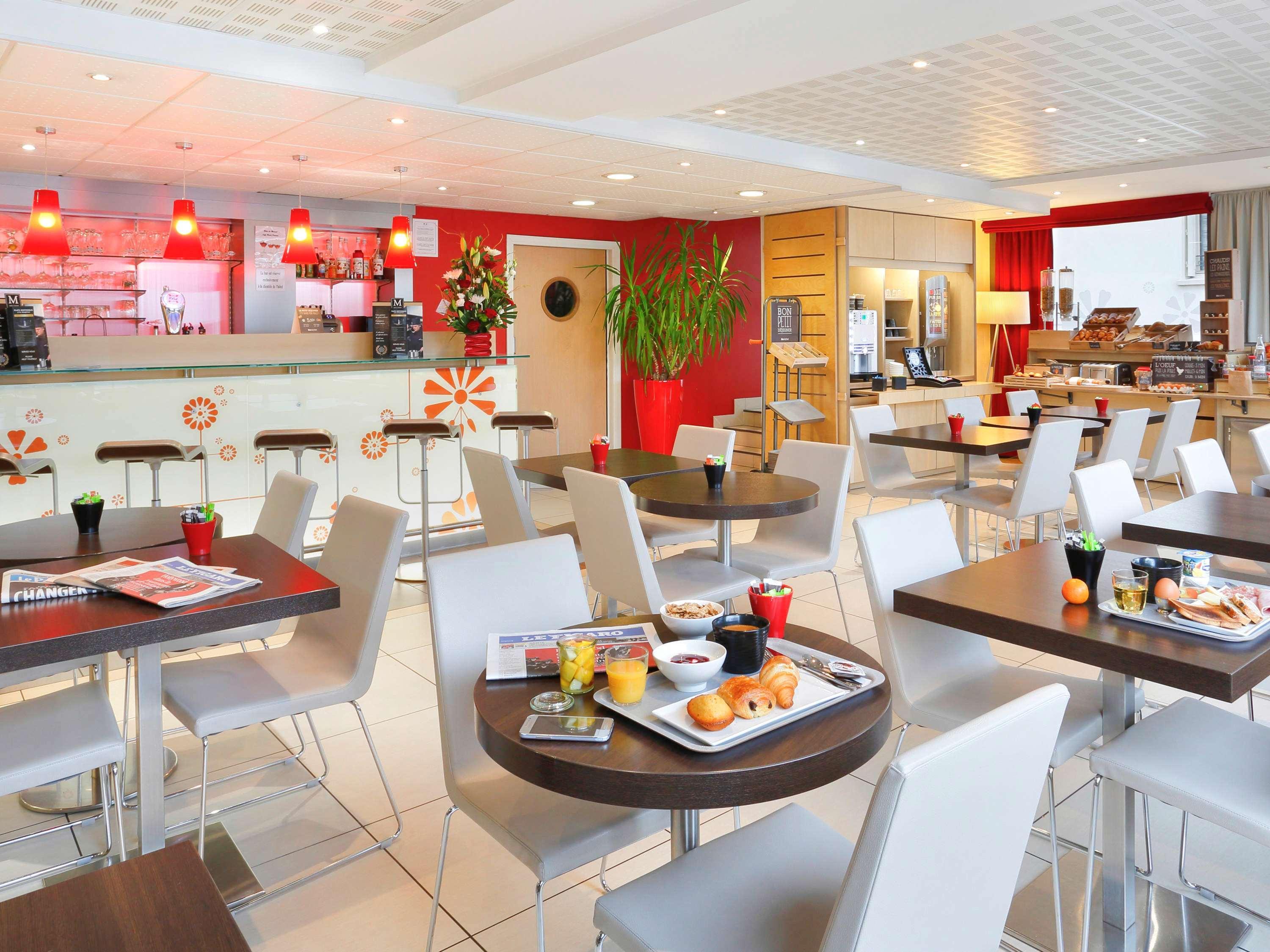 Ibis Etampes Hotel Exterior photo
