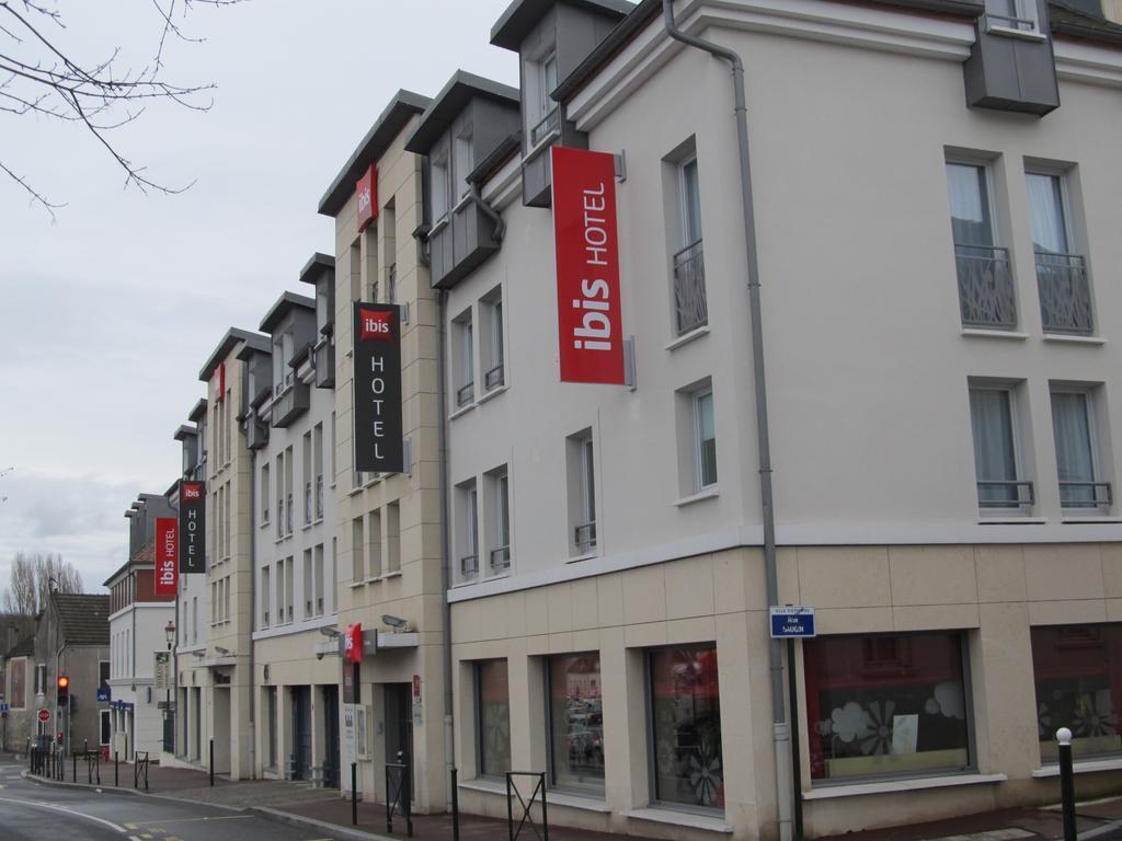 Ibis Etampes Hotel Exterior photo