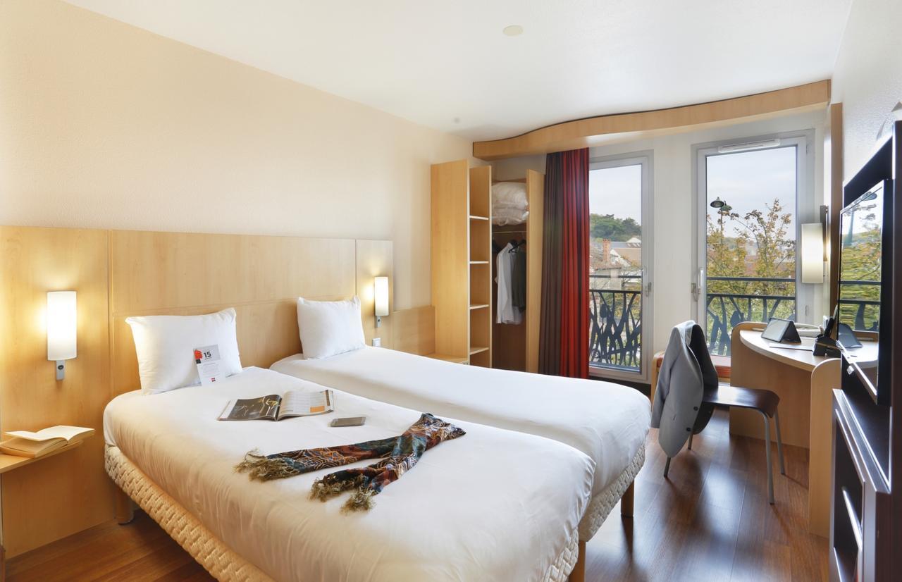 Ibis Etampes Hotel Exterior photo